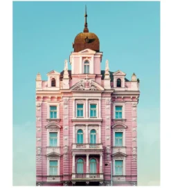 Accidentally Wes Anderson