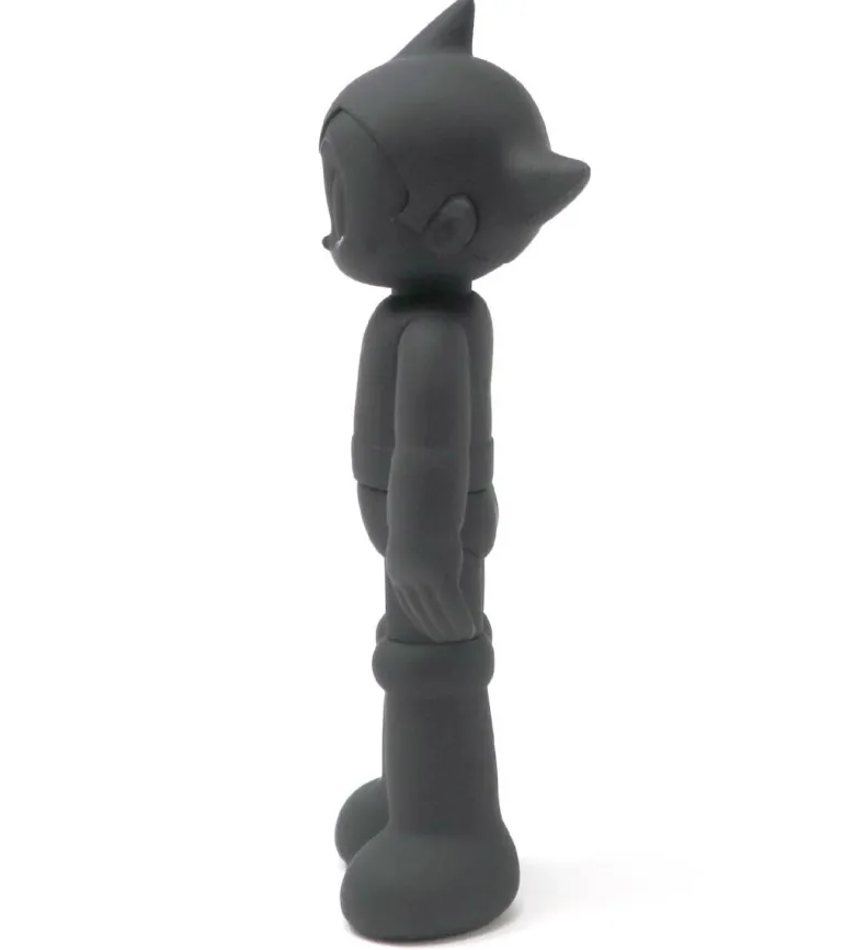 Astro Boy PVC Black Closed Eyes vers.