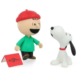 Charlie Brown and Snoopy (Caroling) - ReAction Figures Holiday Box Set