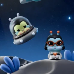 CryBaby Crying to the Moon - Sitting Series Figures