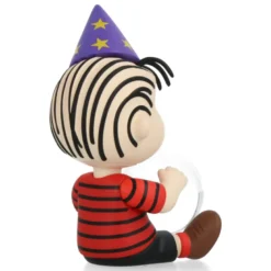 Figurine UDF Peanuts Series 17 - Linus & Crystal Ball