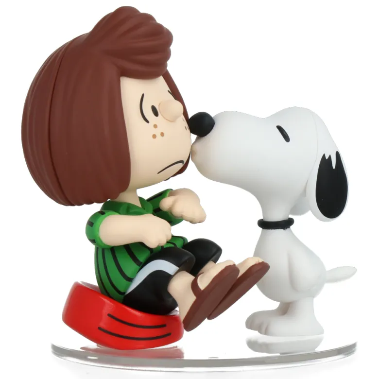 Figurine UDF Peanuts Series 17 - Peppermint Patty & Snoopy