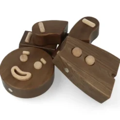 Gingerbread Man Smoke Stained Oak - Large