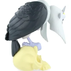 Harpy - White Version by Peter de Sève