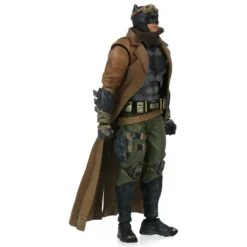 Mafex - Knightmare Batman (Zack Snyder's Justice League ver.)